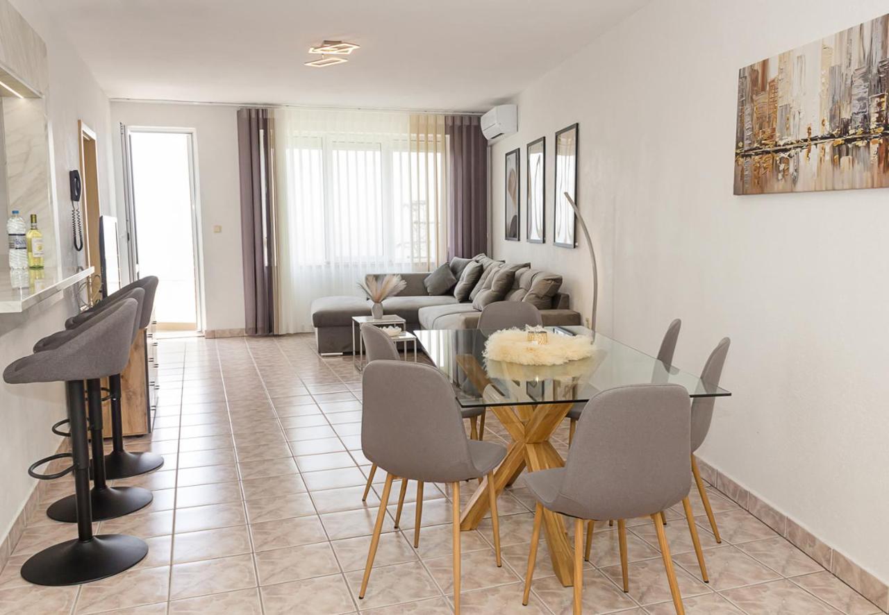 Two Identical Designer 2Bd Flats With Sea View In Balchik By Flat Mаnager Διαμέρισμα Εξωτερικό φωτογραφία