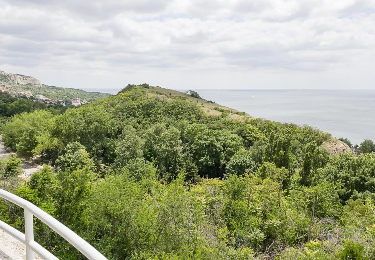 Two Identical Designer 2Bd Flats With Sea View In Balchik By Flat Mаnager Διαμέρισμα Εξωτερικό φωτογραφία